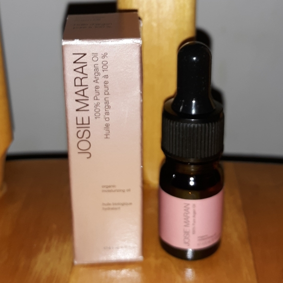 JOSIE MARAN Other - New Josie Maran 100% Argan Oil .15 fl oz